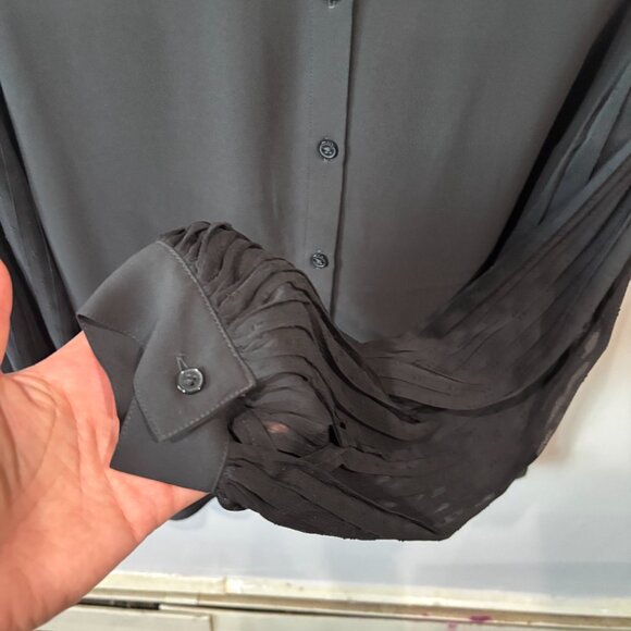 Express Black Button-Up Blouse - Picture 9 of 12